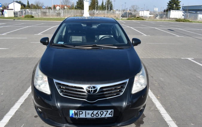 Toyota Avensis cena 26445 przebieg: 221161, rok produkcji 2009 z Bielawa małe 301